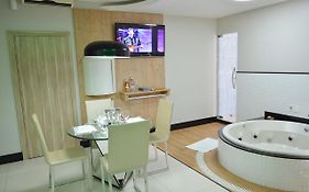 Zoom Motel